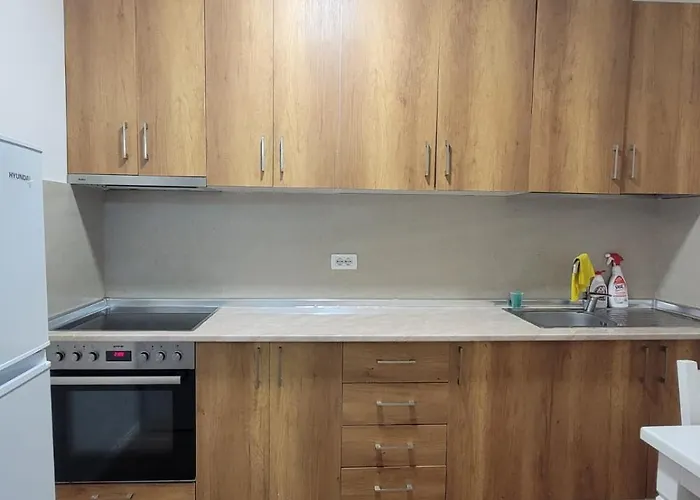 Ajla Komuna Apartament *